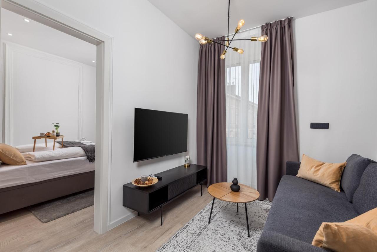 Apartments Diego غييكا المظهر الخارجي الصورة