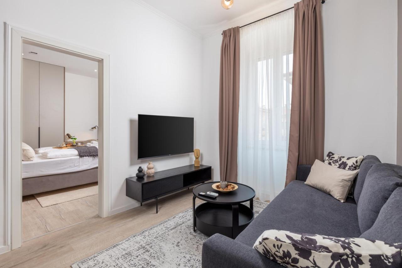 Apartments Diego غييكا المظهر الخارجي الصورة