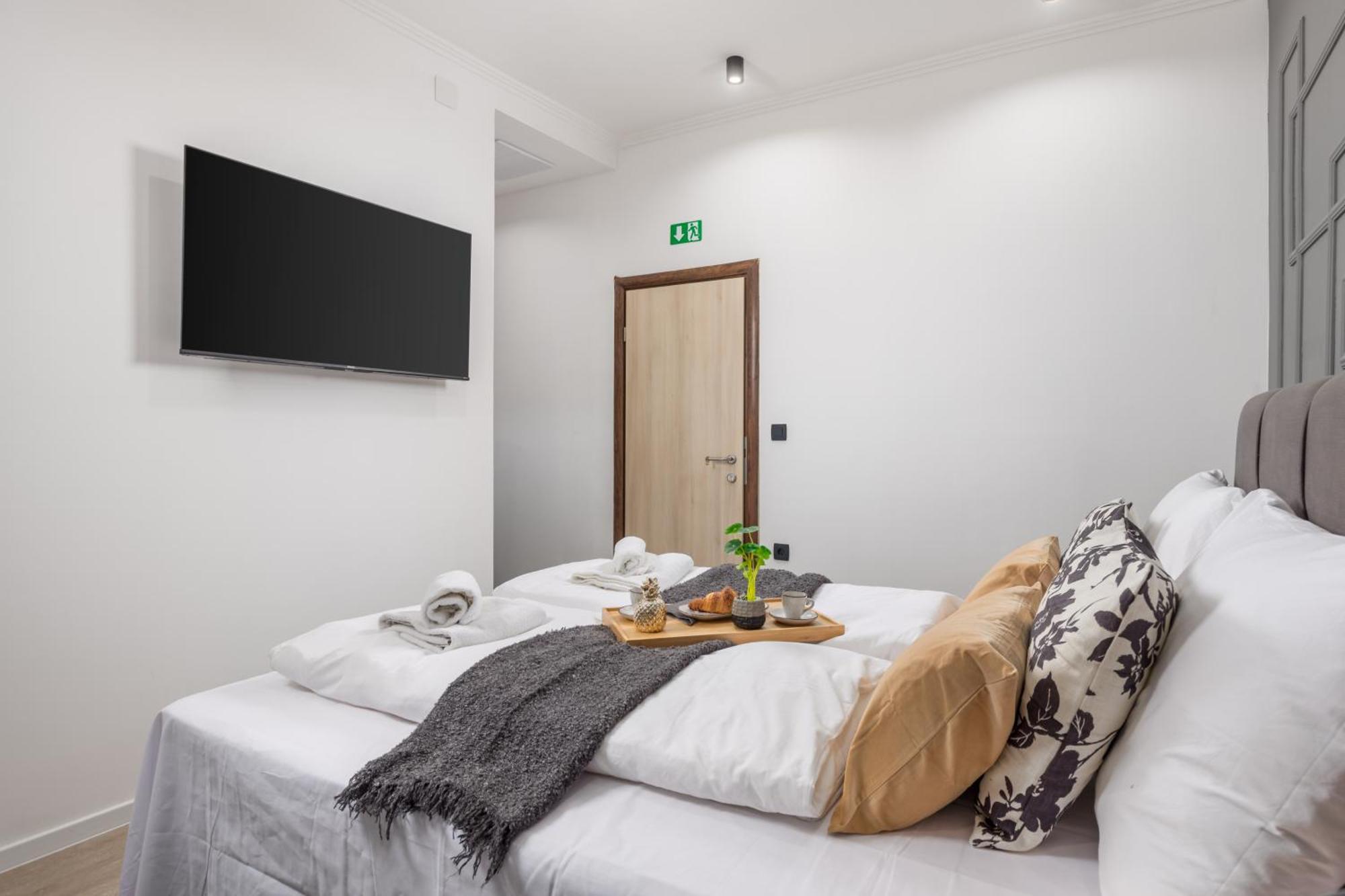 Apartments Diego غييكا المظهر الخارجي الصورة